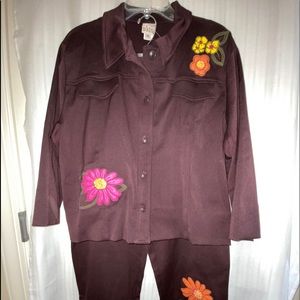 Elegant Floral Embroidered Pantsuit